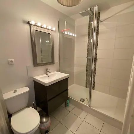 Hyper Centre T2 Apartman *